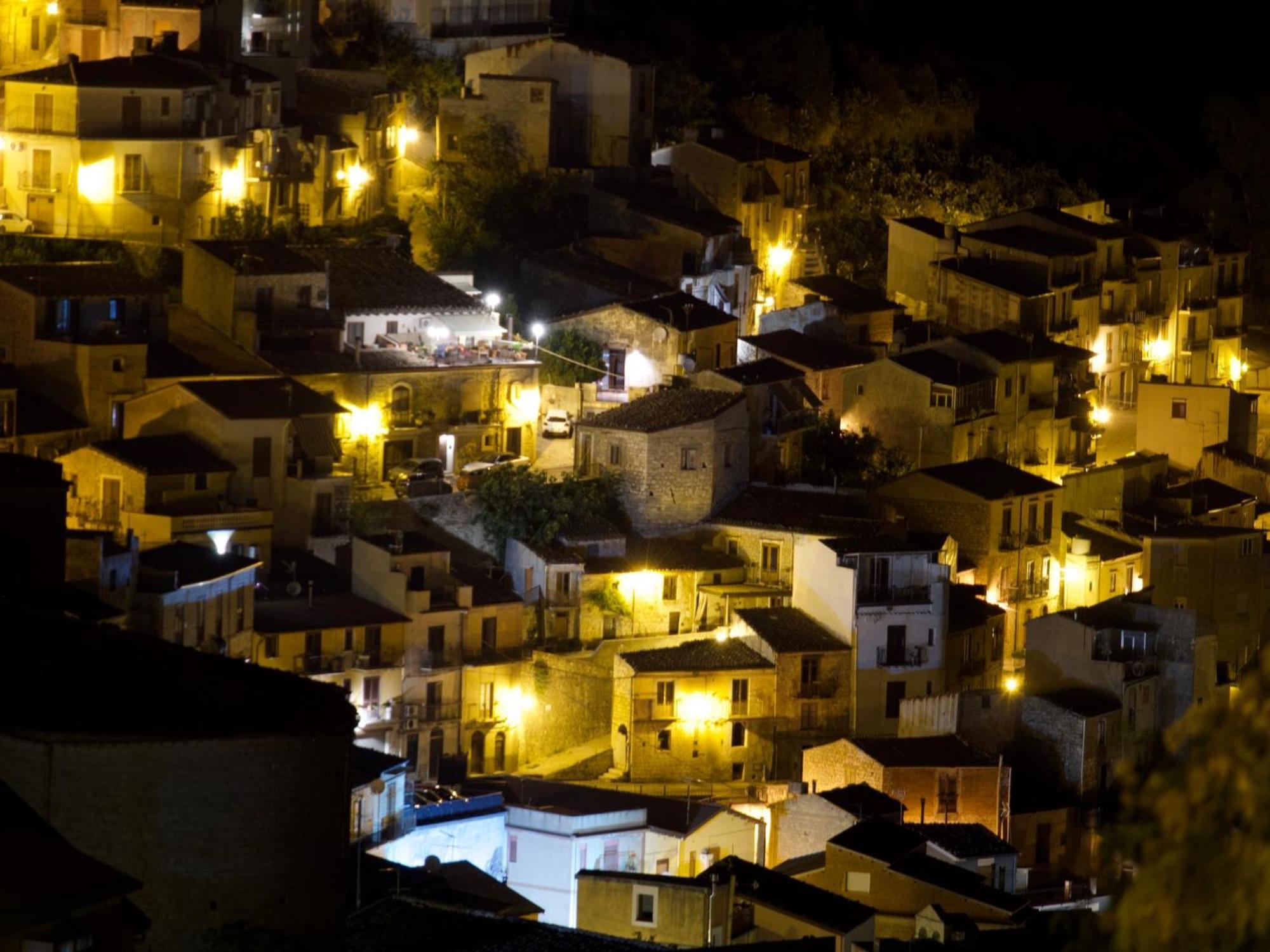 Ferienwohnung La Casa Della Nonna Cammarata Exterior foto